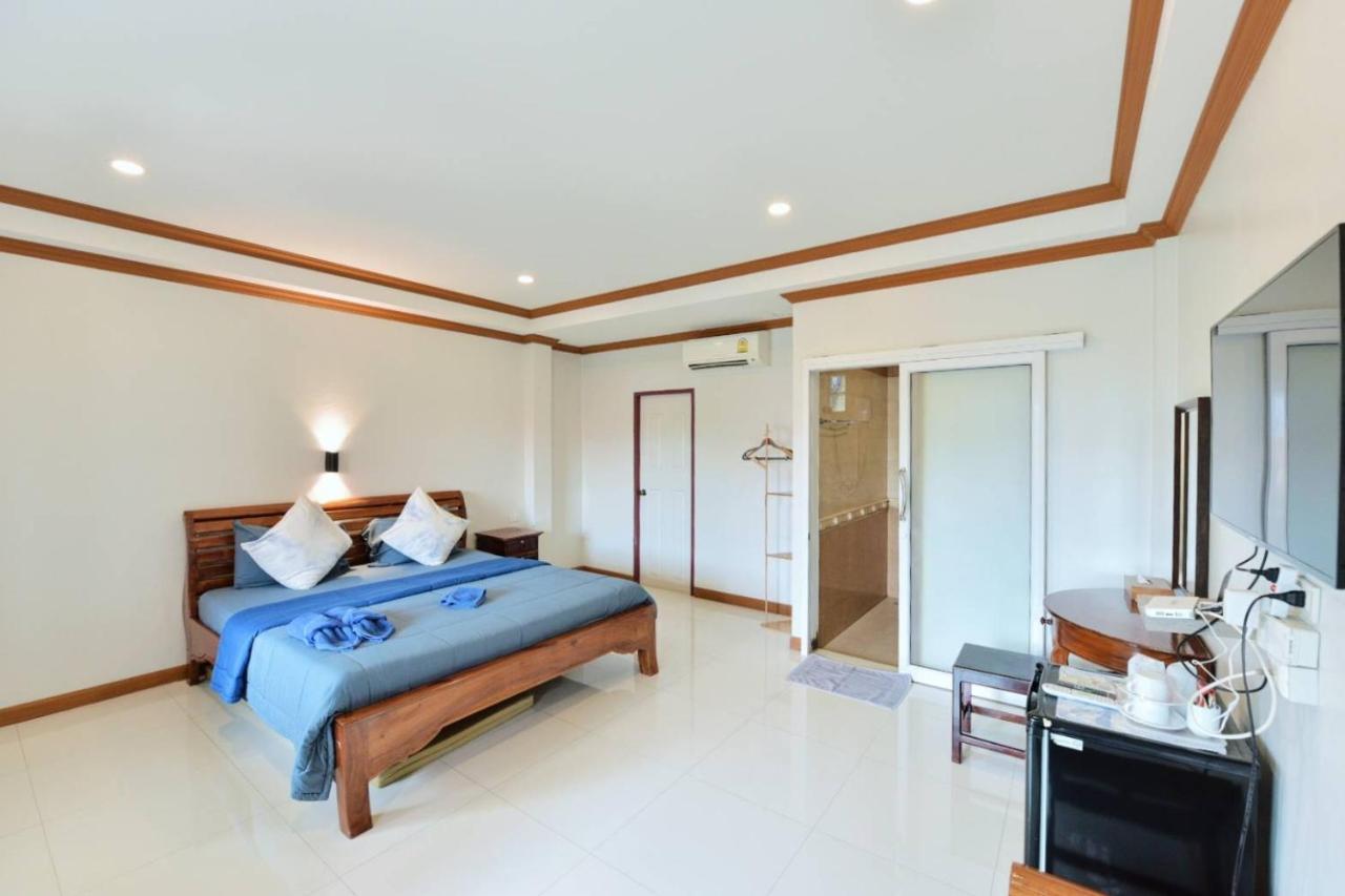 Hotel Baan Virog Koh Larn Exterior foto