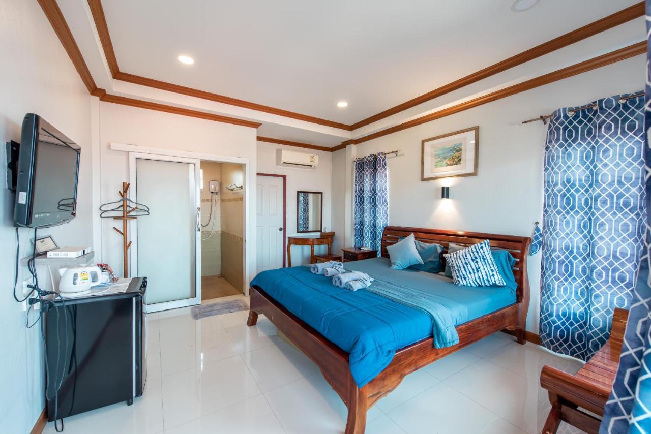 Hotel Baan Virog Koh Larn Exterior foto